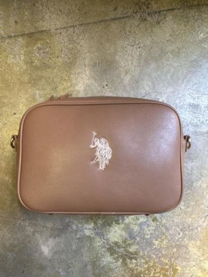 POLO RALPH LAURENの修理事例(修理前)