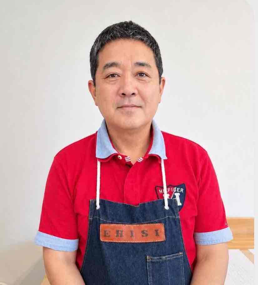 革職人：寺岸 妥普